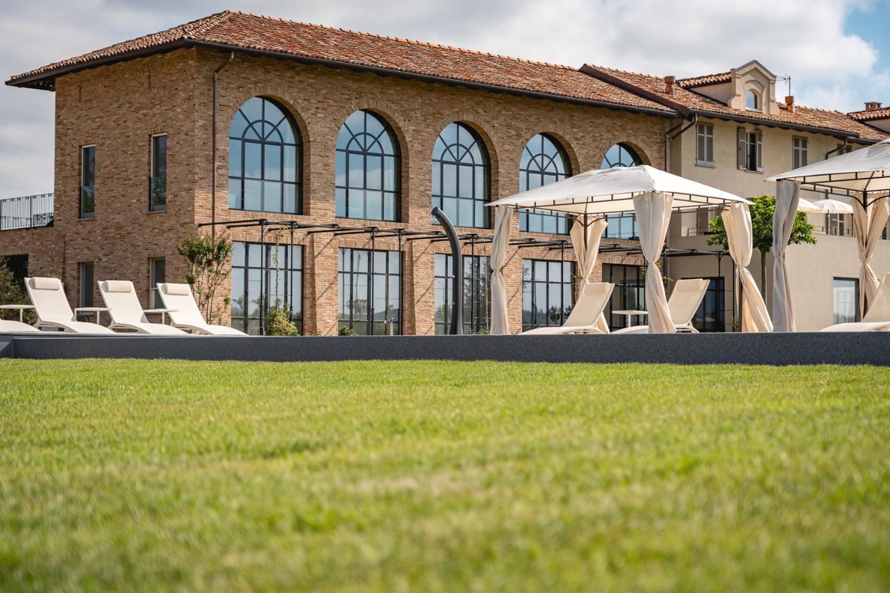 Monvi Wine Relais Villa Costigliole d'Asti Exterior photo